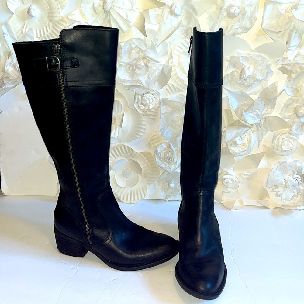 Børn® Fannar Wide Calf  Size 6 M NWT